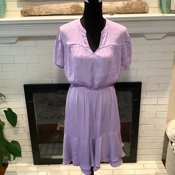 #179 Gorgeous Simply Vera Wang Lilac Fit and Flare Dress Size Medium - Picture 2 of 10